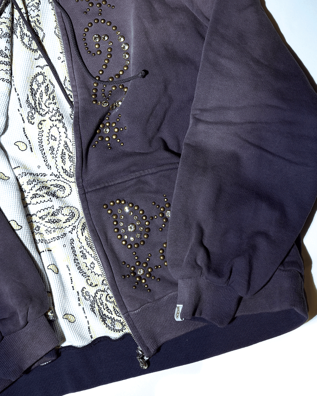 Double Face Paisley Zip Stud Hoodie