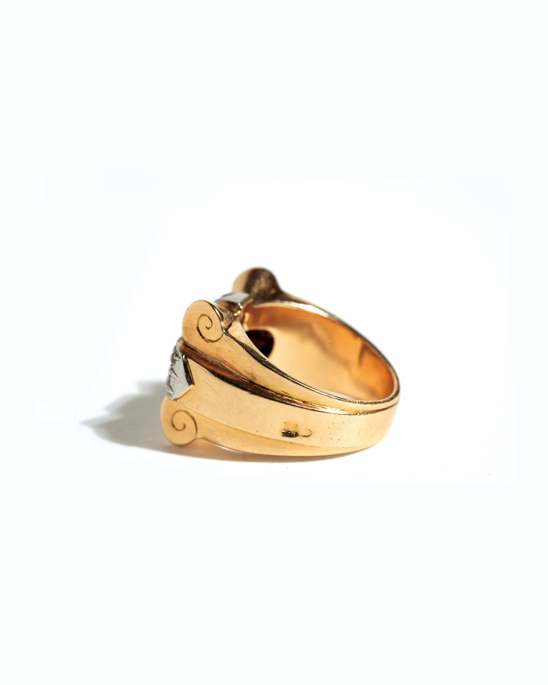 "JACOB&amp;CO" Curry Up White Gold &amp; Diamond Pendant